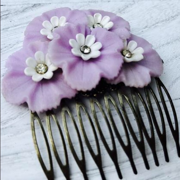 Vintage Purple Spring Floral Collage Hair Comb - Picture 4 of 8